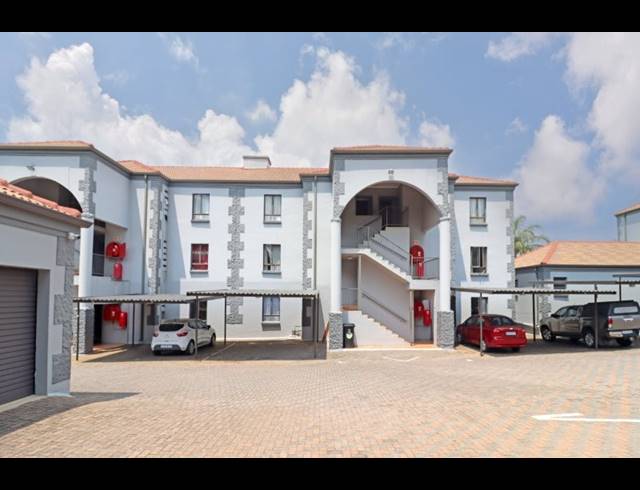 2 BEDROOM APARTMENT FOR SALE IN NORTHGATE
